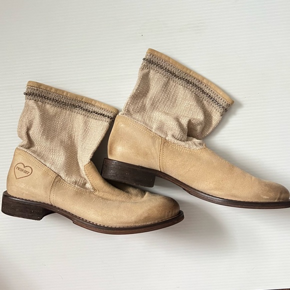 Twin Set by Simona Barbieri | Summer Ankle Boots - Picture 6 of 12